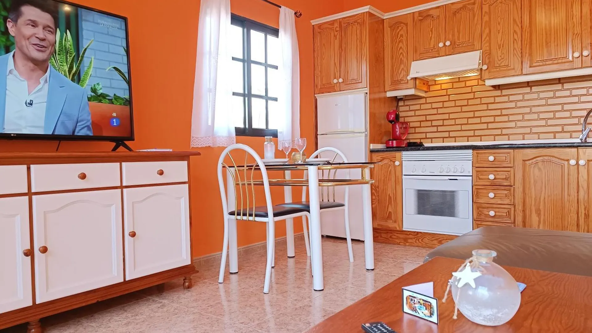 Casa Las Tinajas 1 Triquivijate Spanien